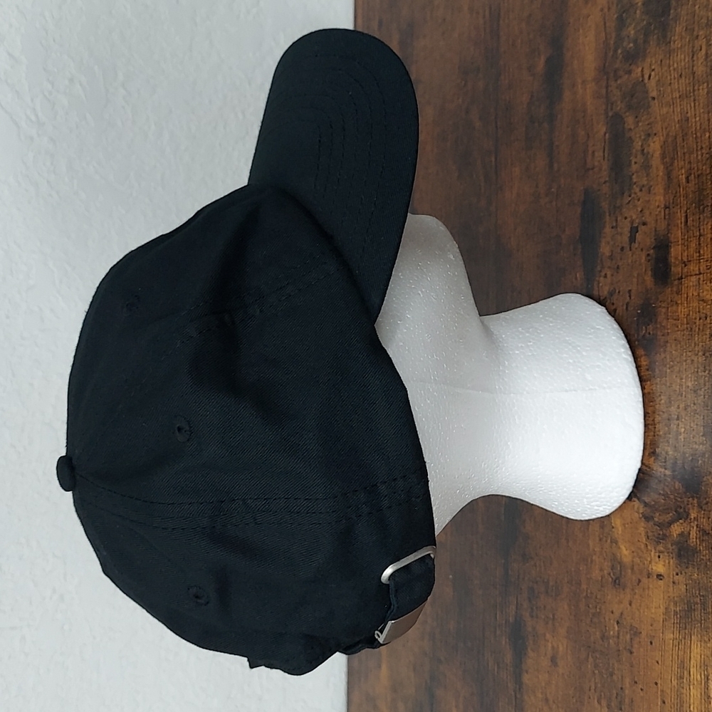 XBox Black Hat - Picture 5 of 11
